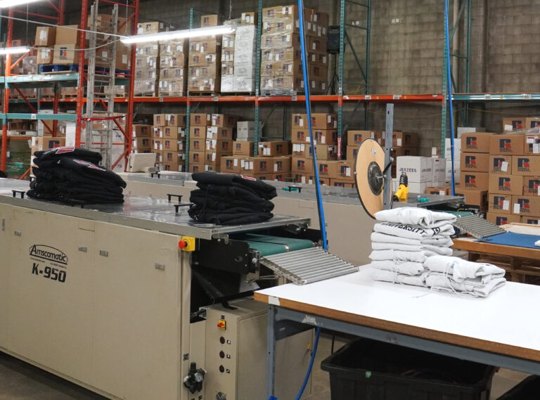 Labeling Packaging Hotline Apparel